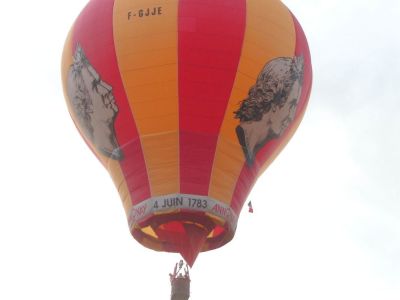 2008-08-23-montgolfieres141