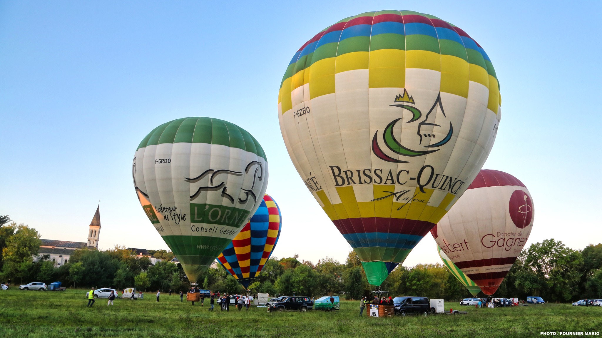 Vol de montgolfières (précision)
